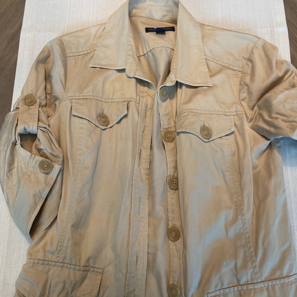 Tan Banana Republic Button down